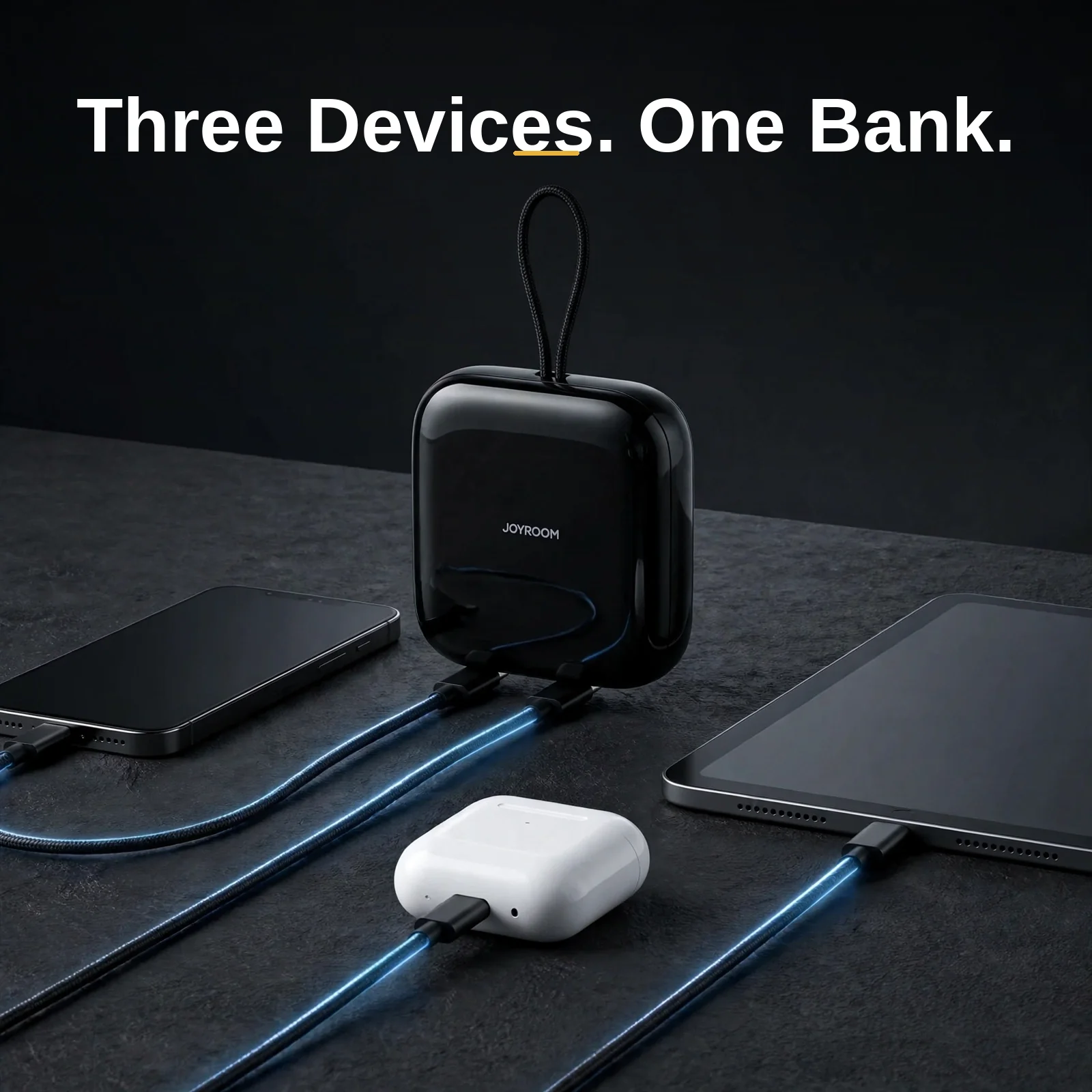 Joyroom JR-L009 charging three devices at once
