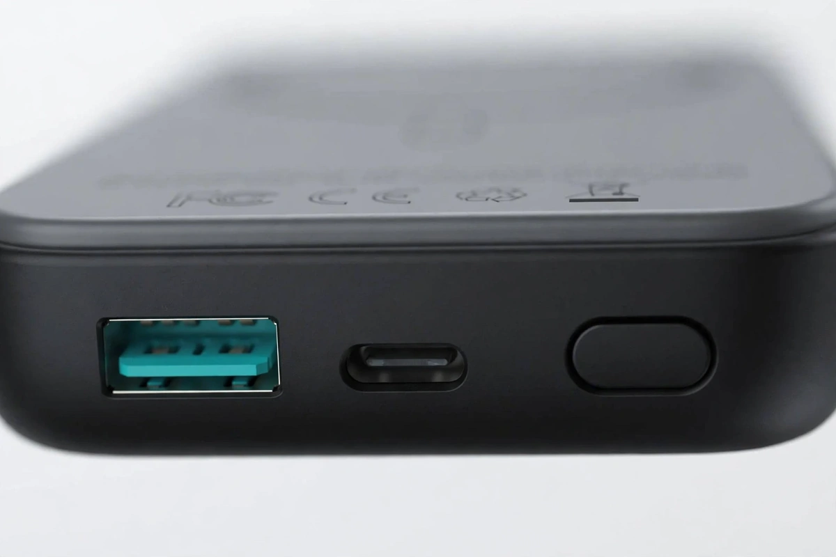 joyroom-jr-w020-10000mah-20w-magnetic-wireless-mini-power-bank_06