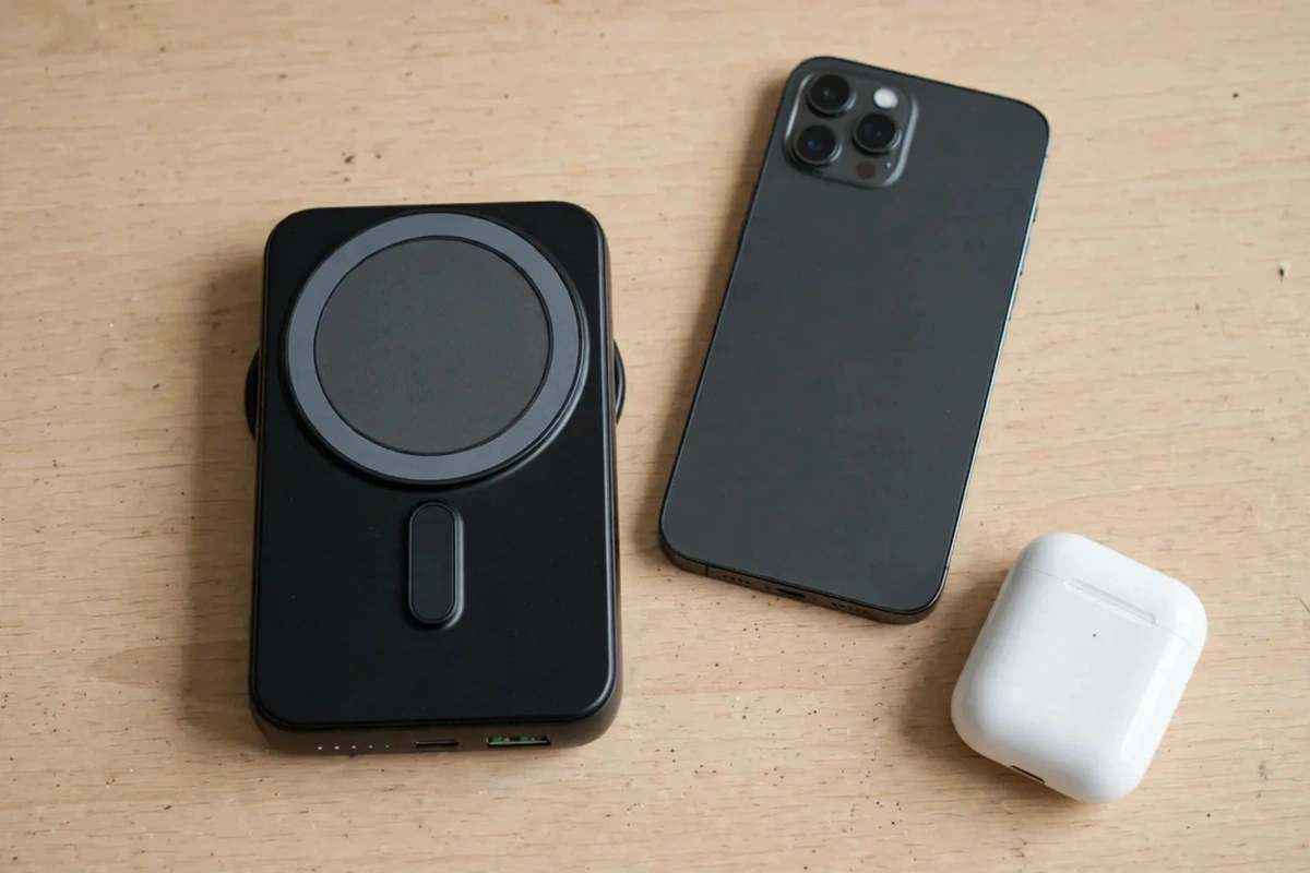 joyroom-jr-w050-20w-10000mah-magnetic-wireless-power-bank_10