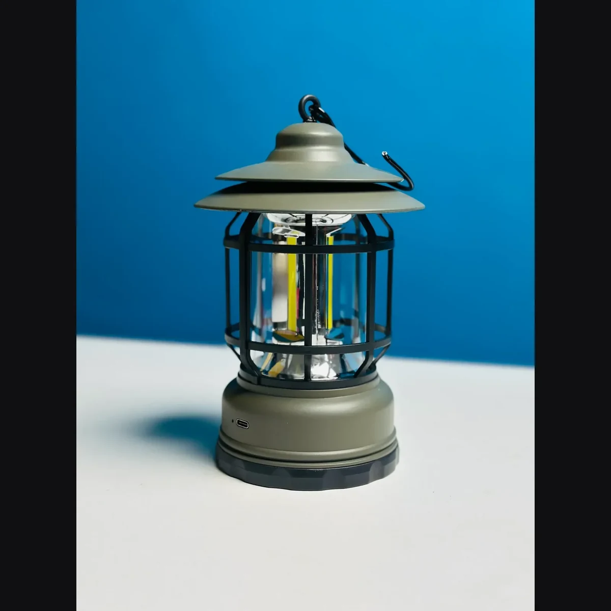 l-27-camping-lamp-03