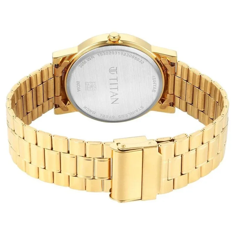 Titan Karishma Zing Quartz Analog Green Dial Stainless Steel Strap Watch For Men (1644YM05) Titan Karishma Zing Quartz Analog Green Dial Stainless Steel Strap Watch For Men (1644YM05)