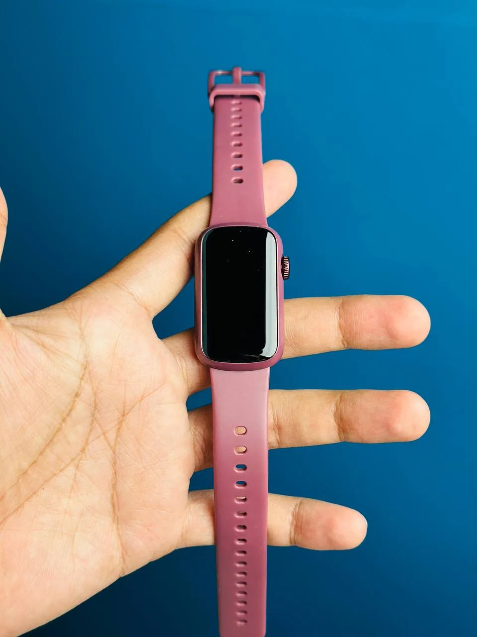 Valdus VB02 Bluetooth calling Smartwatch - maroon Valdus VB02 Bluetooth calling Smartwatch - maroon