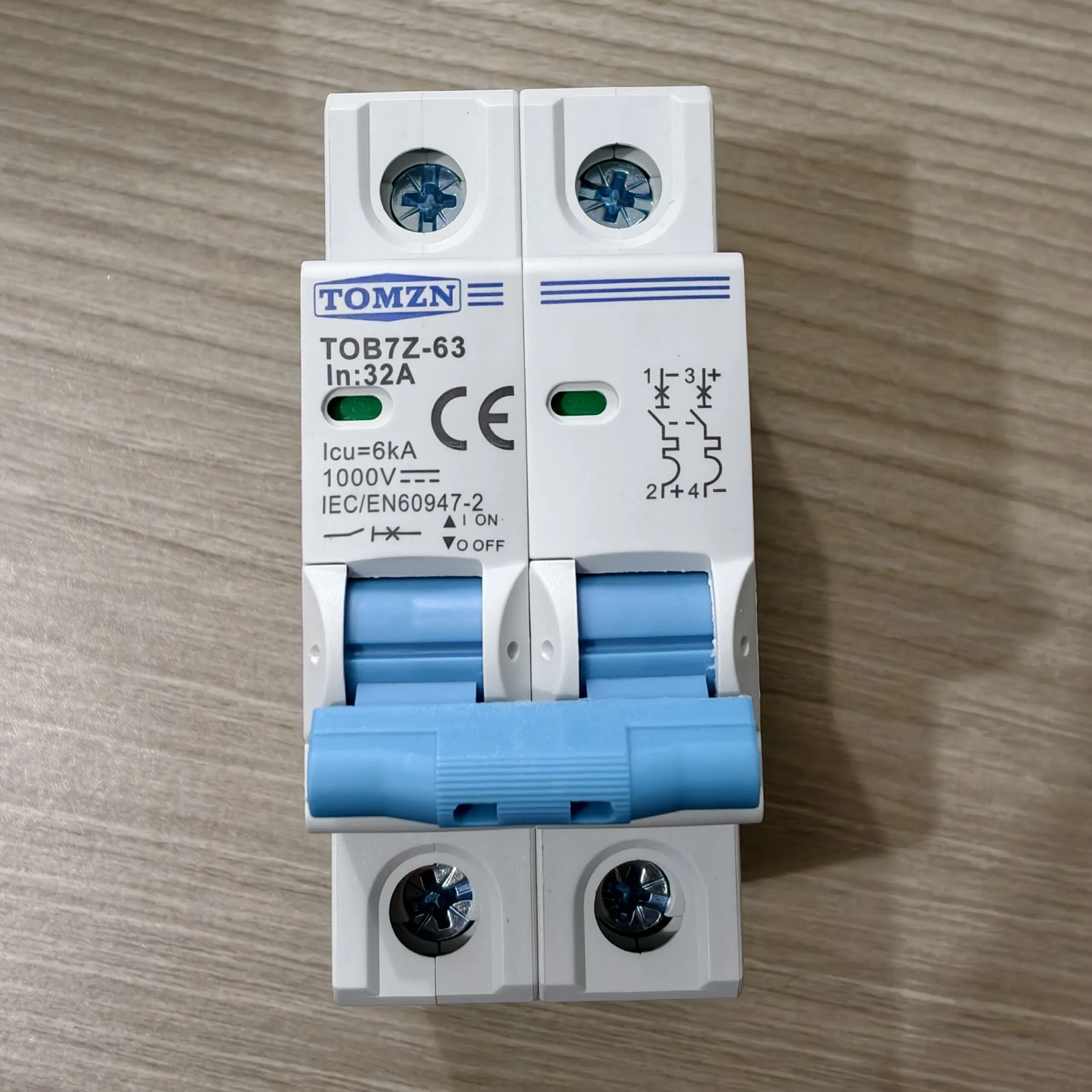 TOMZN 2P DC Circuit Breaker 32A- 12V-1000V Wide RangeDC MCB for PV System (TOMZN TOB7Z-63) TOMZN 2P DC Circuit Breaker 32A- 12V-1000V Wide RangeDC MCB for PV System (TOMZN TOB7Z-63)