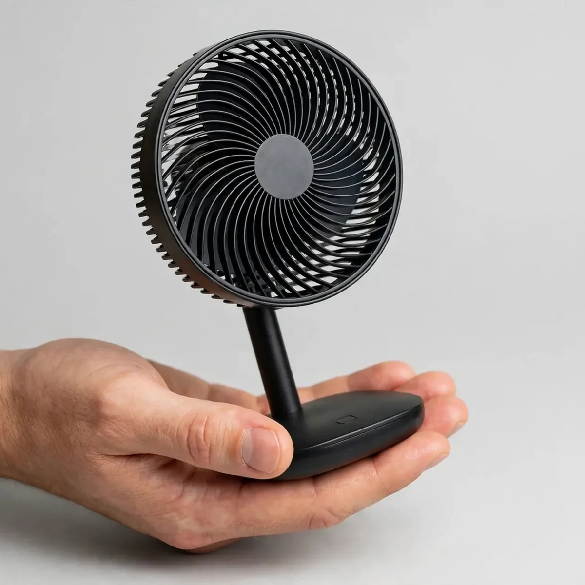 Awei F23 desk fan scale and proportions