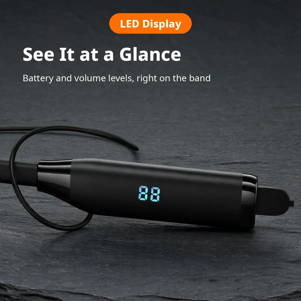 ACEFAST N7 LED display card — See It at a Glance. LED Display chip; battery and volume levels, right on the band.