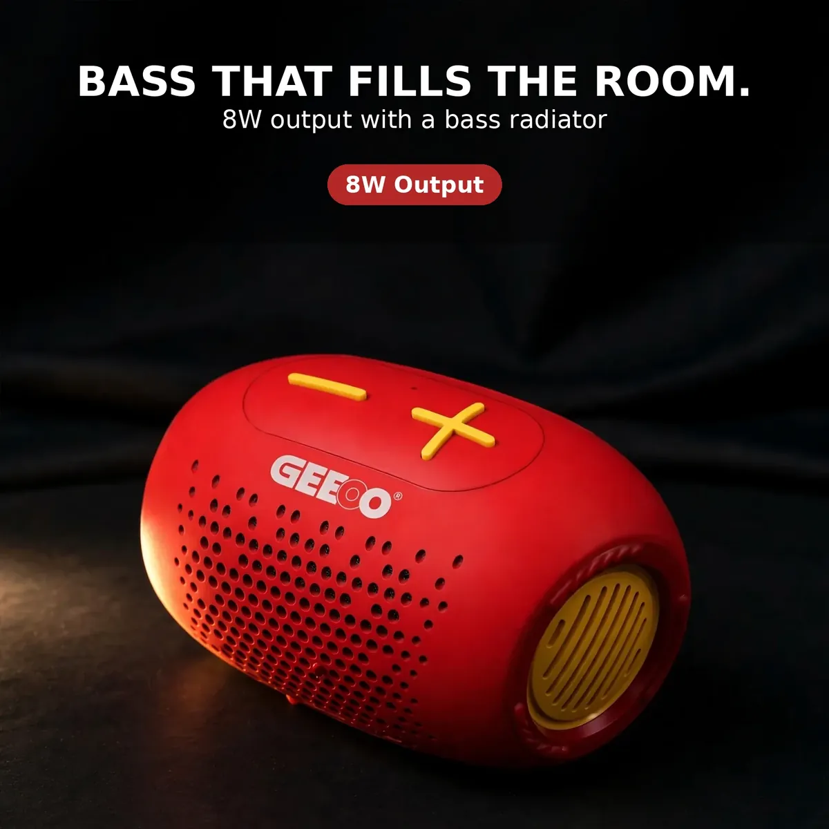 GEEOO S40 bass card showing 8W output with bass radiator on dark studio backdrop