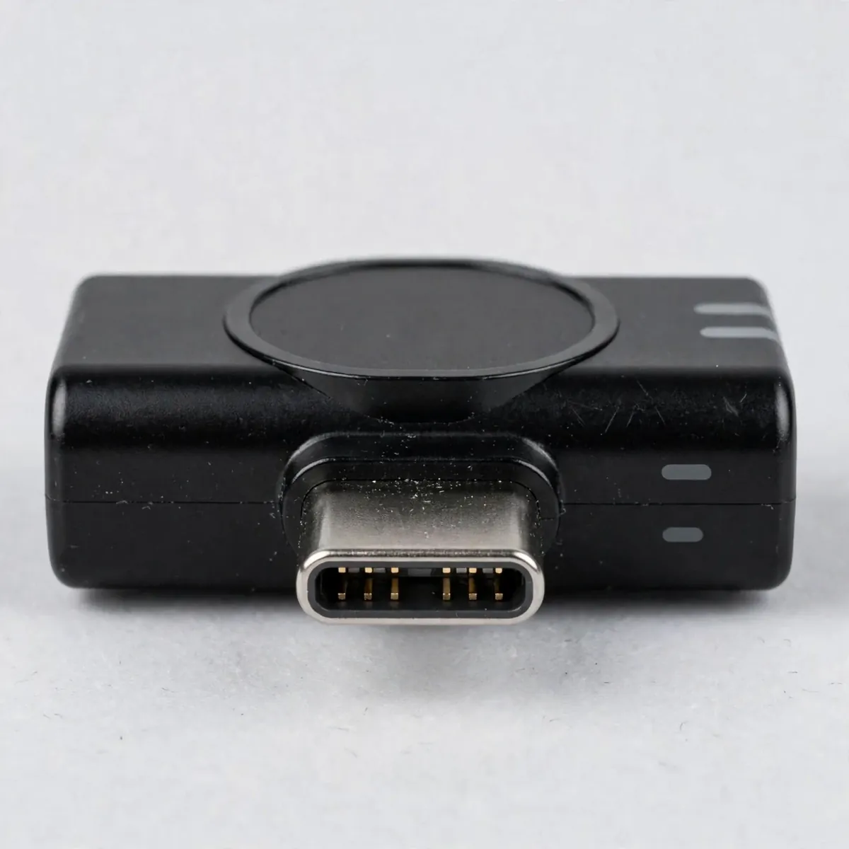 Hoco L21 macro close-up of the black rectangular Type-C receiver stick showing the metal USB-C plug — the Android identity of this variant.